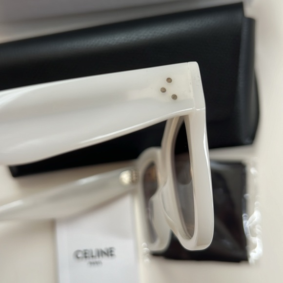 100% Authentic Celine Sunglasses - CL4004IN 25F - NEW - Picture 7 of 9